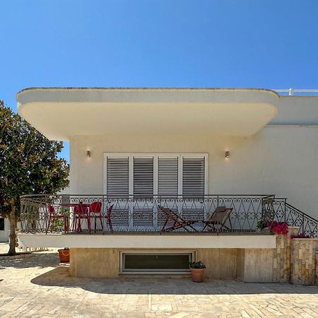 Flowing House Бриндизи Экстерьер фото